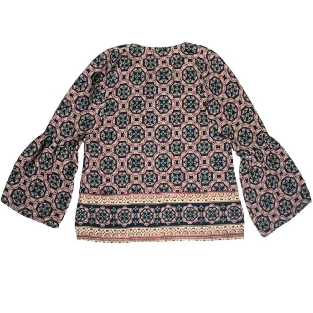 Abercrombie A&F Boho Tie V-Neck Bell Sleeve Blouse Top Peasant Hippie EUC SZ XS
